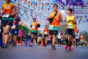 BIB: 2668
                            <button type="button" onclick="openModal(10065885)" class="btn btn-primary btn-sm float-right btn-popup" data-toggle="modal" data-target=".modal-high-quality">
                        <i class="fas fa-shopping-cart"></i> Add to Cart
                    </button>
                                            <button type="button" onclick="isThisMe(10065885, true)" class="btn btn-success btn-sm float-right btn-popup btn-isme hidden" data-toggle="tooltip" data-placement="bottom" title="นี่คือรูปของคุณใช่ไหม คลิกที่นี่เพื่อเอาเข้าอัลบั้ม">
                        <i class="fas fa-plus"></i> Add to album
                    </button>
                    <button type="button" onclick="isThisMe(10065885, false)" class="btn btn-warning btn-sm float-right btn-popup btn-isnotme hidden">
                        <i class="fas fa-ban"></i> Remove from album
                    </button>